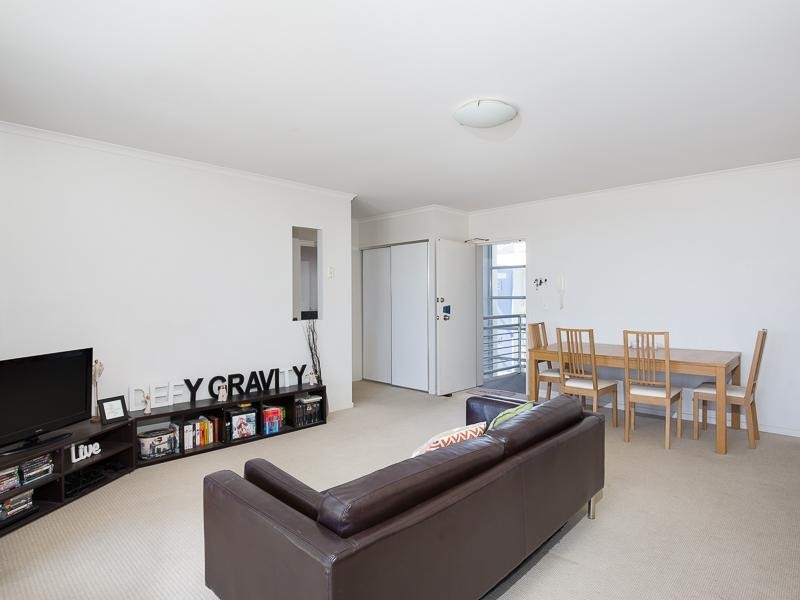 204/18 Richmond Road, Morningside QLD 4170