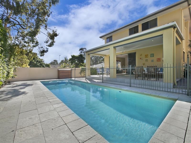 16 Elkana Place, Wishart QLD 4122