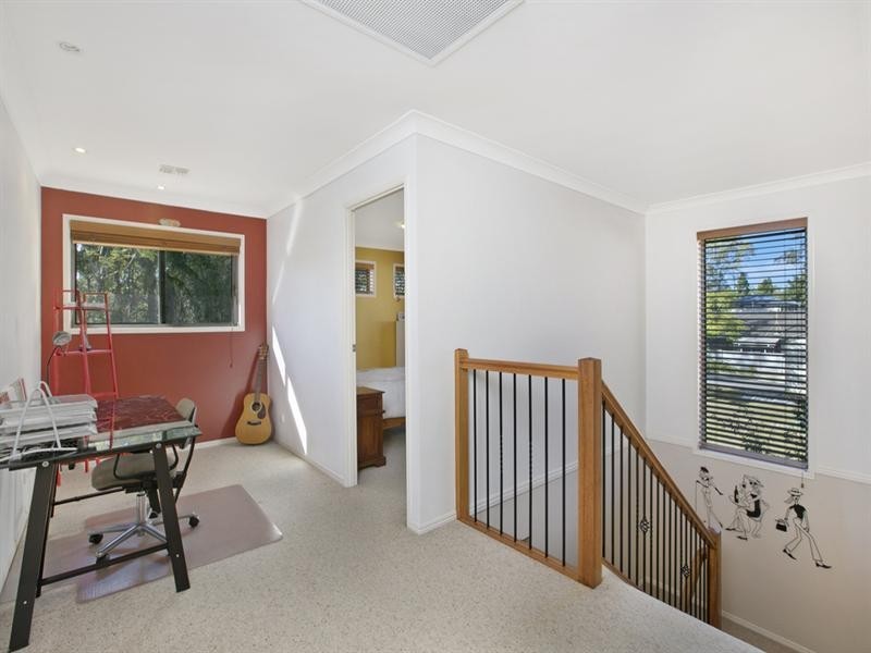 16 Elkana Place, Wishart QLD 4122