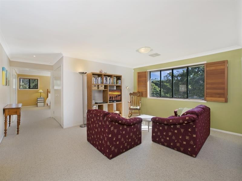 16 Elkana Place, Wishart QLD 4122