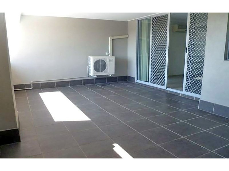 8/5 Thornlake Court, Tingalpa QLD 4173