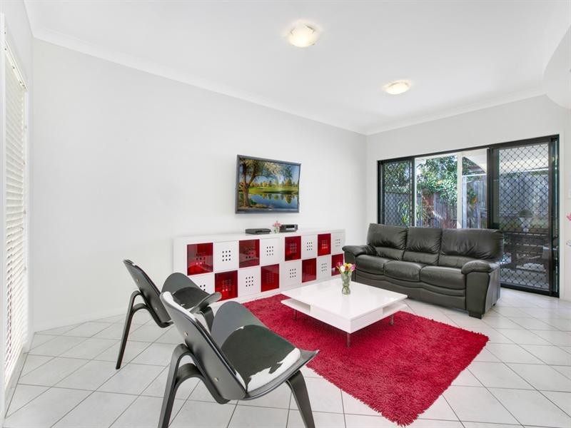 369a Hawthorne Road, Hawthorne QLD 4171