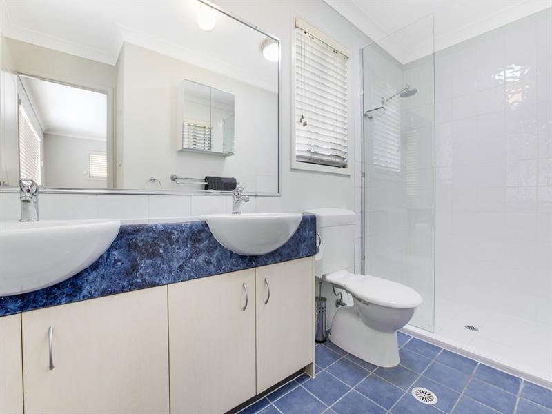 369a Hawthorne Road, Hawthorne QLD 4171