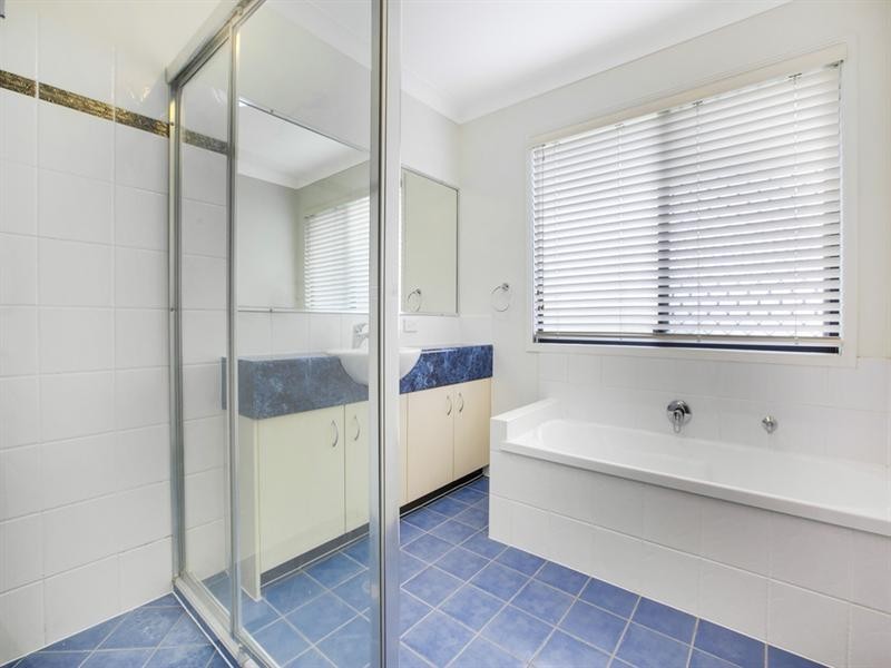 369a Hawthorne Road, Hawthorne QLD 4171