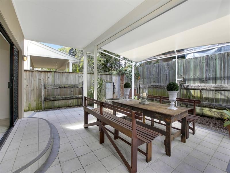 369a Hawthorne Road, Hawthorne QLD 4171