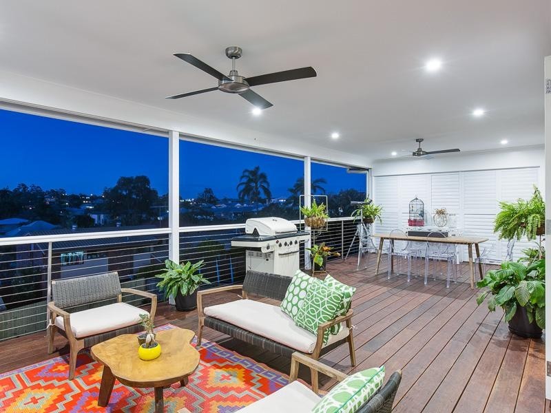 4 Prout Street, Camp Hill QLD 4152