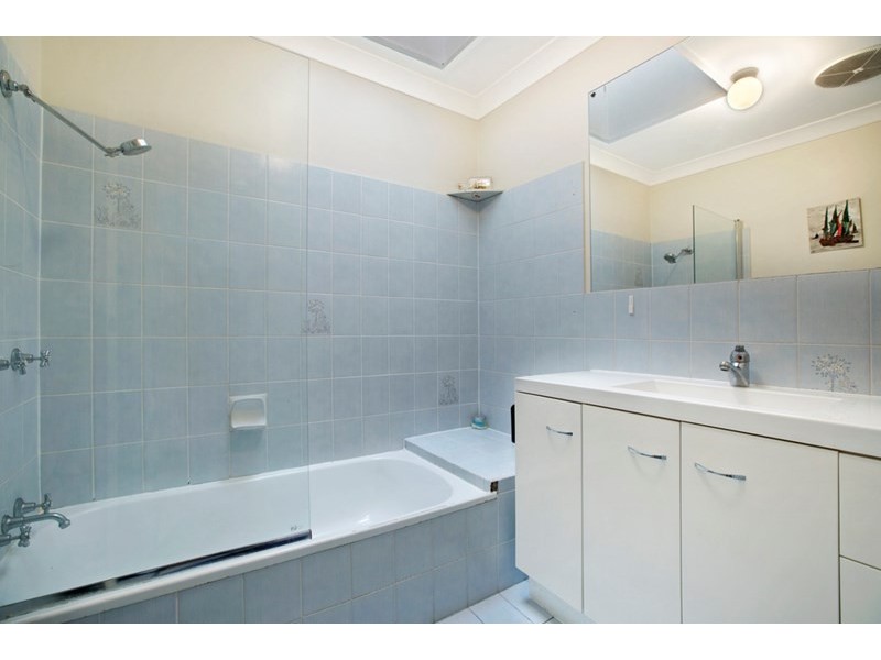 4/19 Malcolm Street, Hawthorne QLD 4171