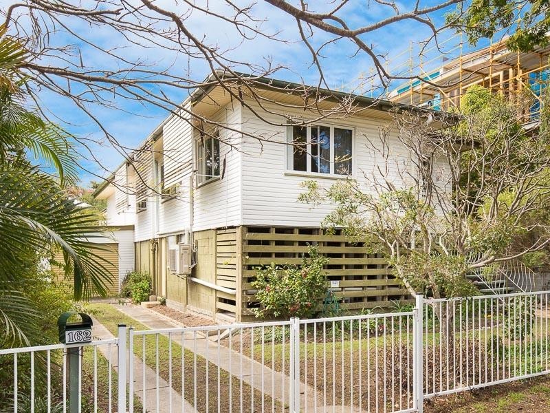 162 Norman Avenue, Norman Park QLD 4170