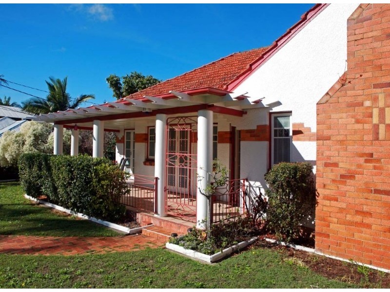 39 Welwyn Crescent, Coorparoo QLD 4151