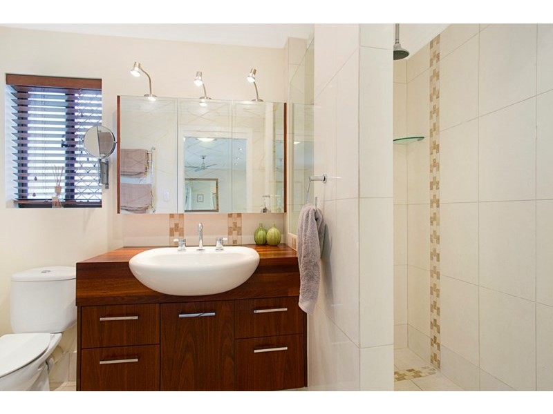 148 Lynne Grove Avenue, Corinda QLD 4075