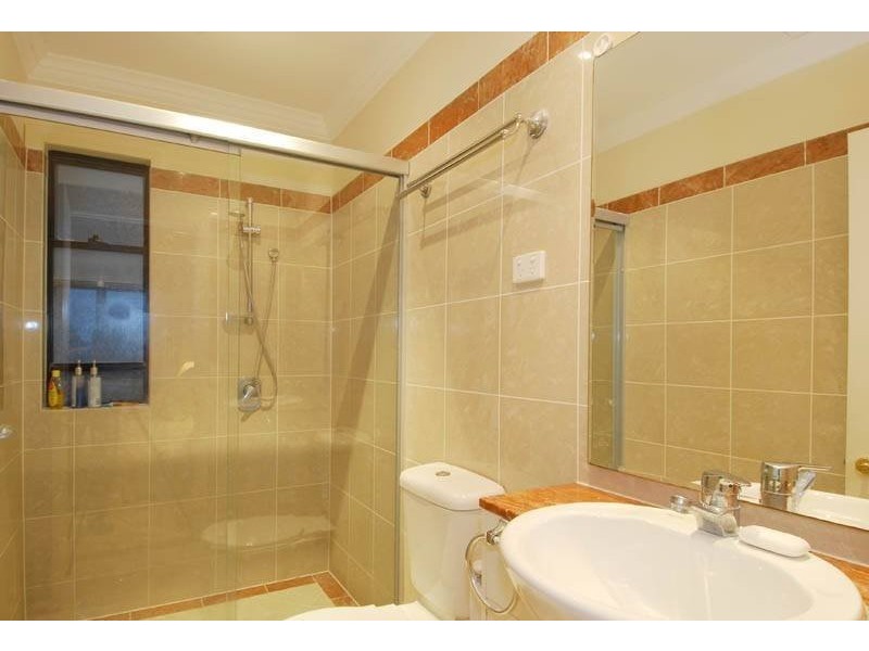 9 Riddell Street, Bulimba QLD 4171