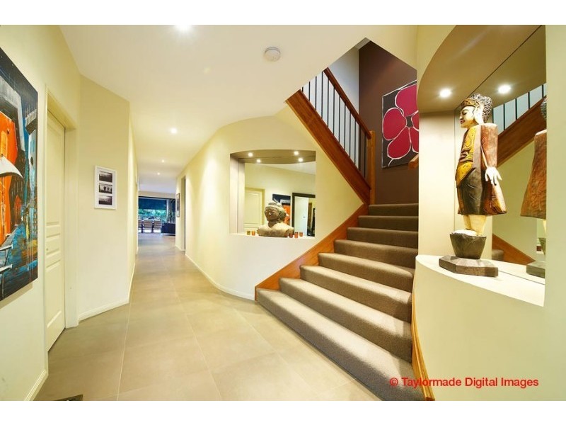 54 Stuart Street, Bulimba QLD 4171