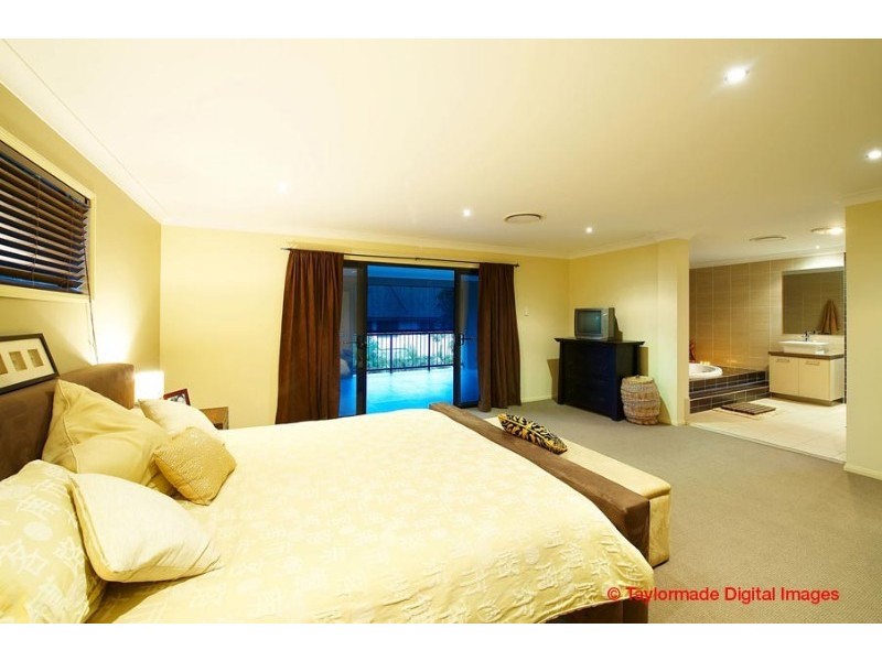 54 Stuart Street, Bulimba QLD 4171