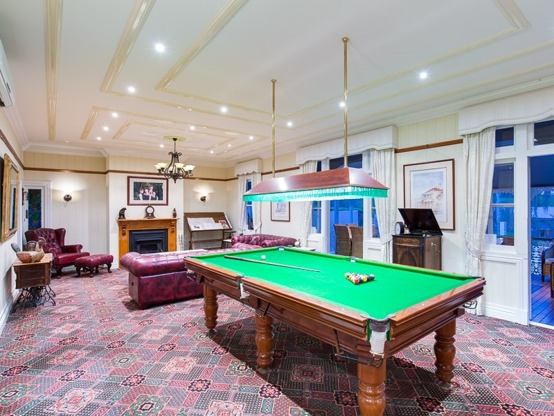 82-84 Ryans Road, St Lucia QLD 4067