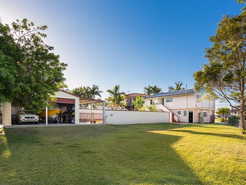 17 Edwin Street, Wynnum West QLD 4178