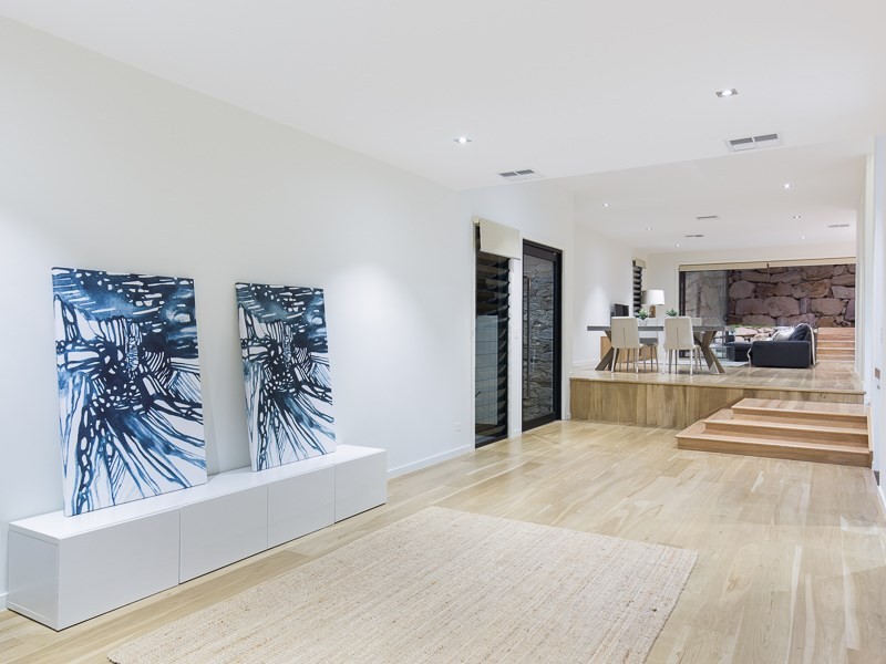 39 Salaria Drive, Seven Hills QLD 4170