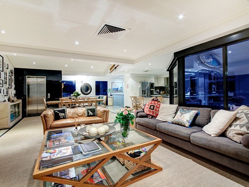 7 Wendell Street, Norman Park QLD 4170