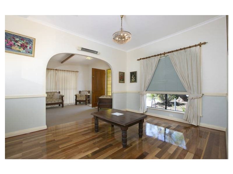 176 Wynnum North Road, Wynnum QLD 4178