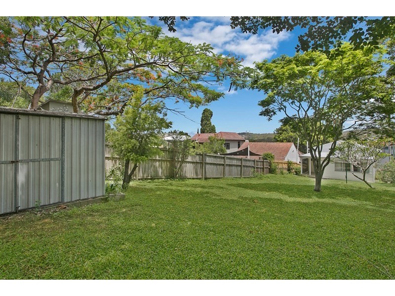 28 First Street, Camp Hill QLD 4152