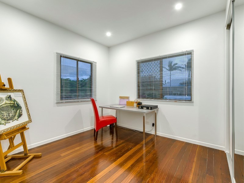 98 Victoria Street, Morningside QLD 4170