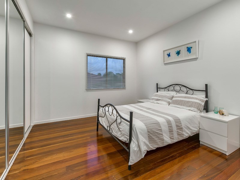 98 Victoria Street, Morningside QLD 4170