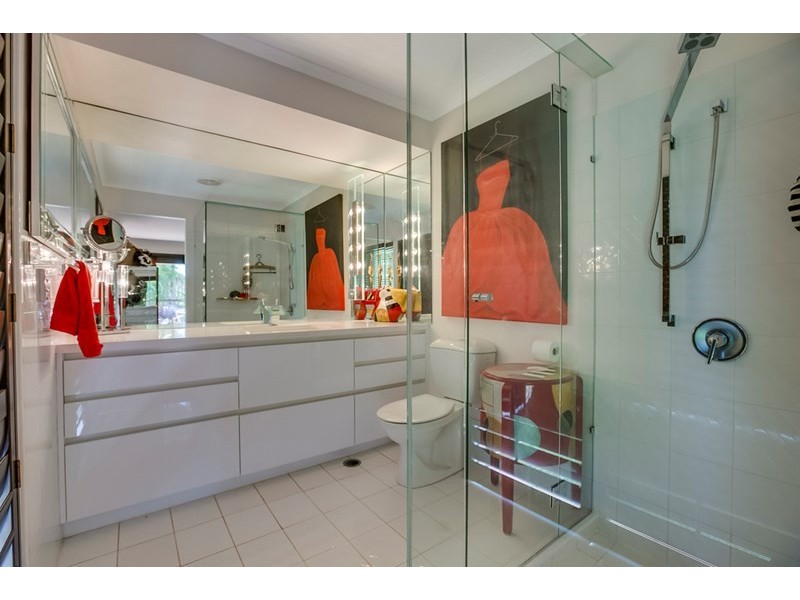 11 Tuna Street, Manly West QLD 4179