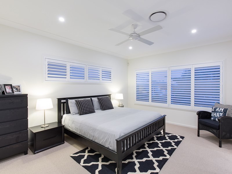 34 Lindsay Street, Hawthorne QLD 4171