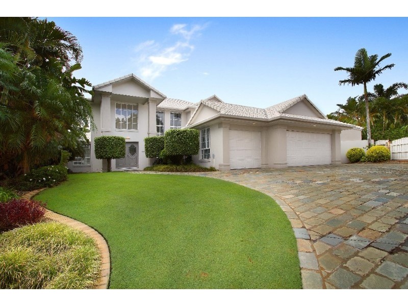 19 Troon Place, Carindale QLD 4152