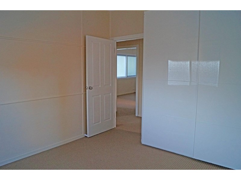 28 First Street, Camp Hill QLD 4152