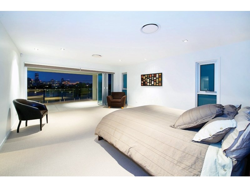 22 Laidlaw Parade, East Brisbane QLD 4169