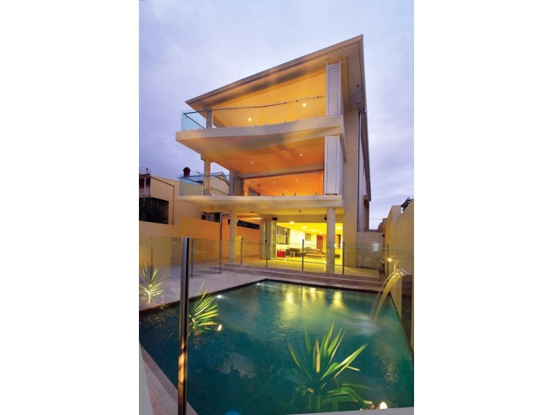 22 Laidlaw Parade, East Brisbane QLD 4169