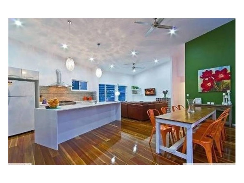 11a Laurie Street, Carina Heights QLD 4152