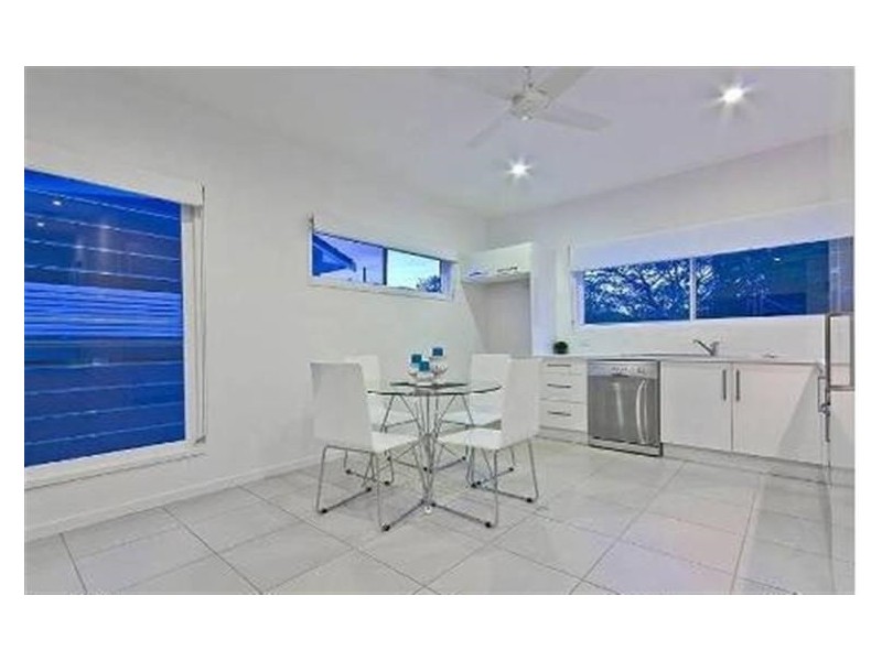 11a Laurie Street, Carina Heights QLD 4152