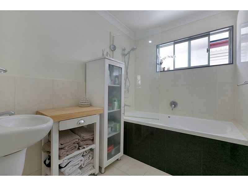 35 Billan Street, Carina QLD 4152