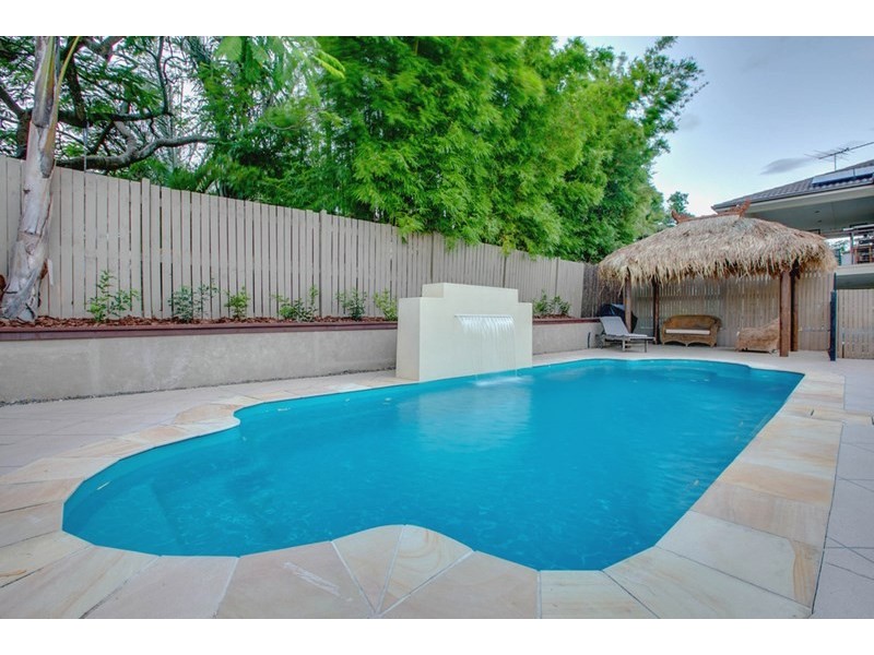 60 Turner Avenue, Fairfield QLD 4103