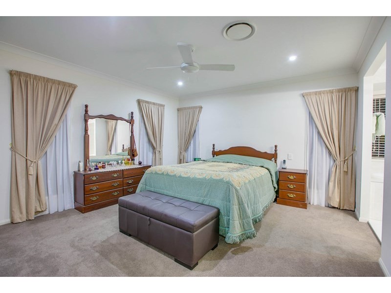 60 Turner Avenue, Fairfield QLD 4103