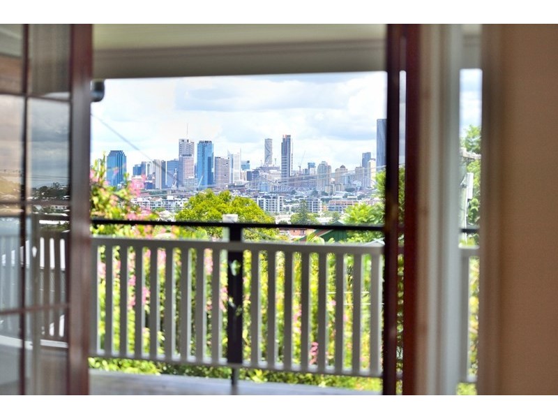 51 Collings Street, Balmoral QLD 4171