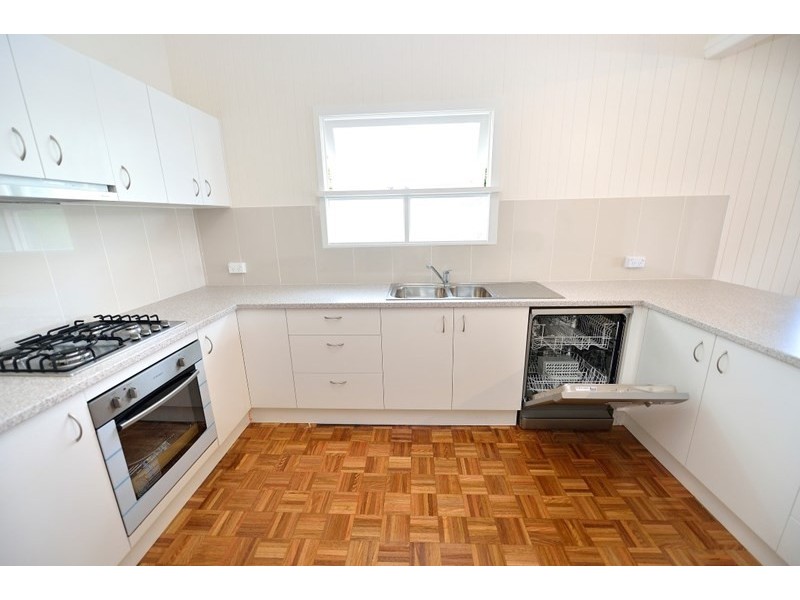 51 Collings Street, Balmoral QLD 4171