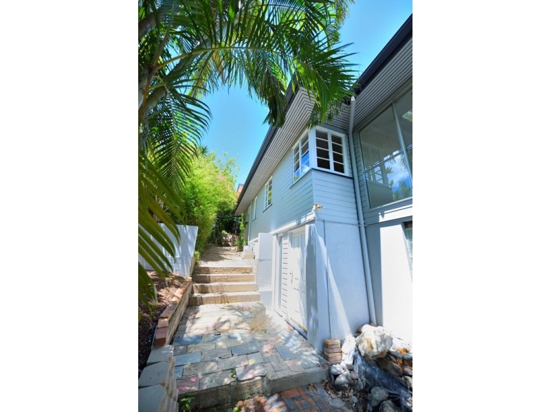 51 Collings Street, Balmoral QLD 4171