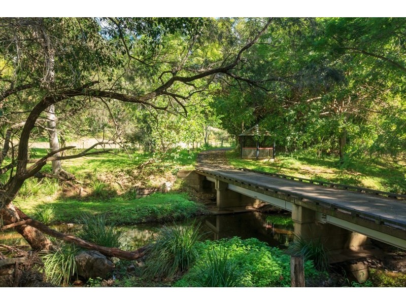 163 Grandview Road, Pullenvale QLD 4069