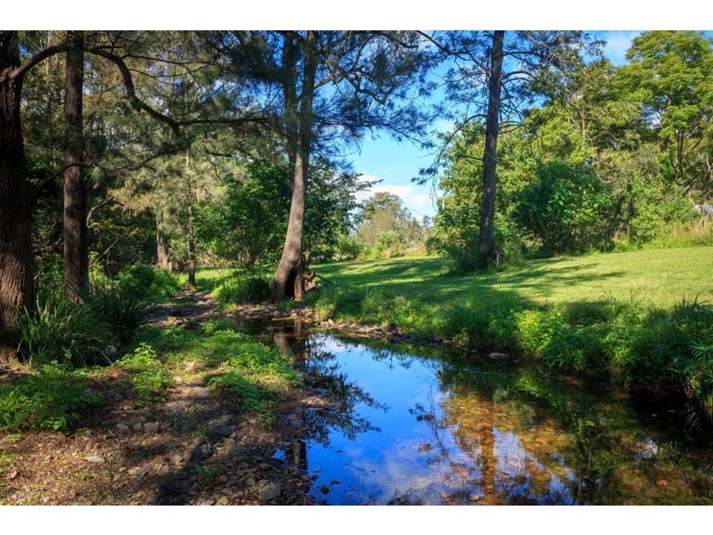 163 Grandview Road, Pullenvale QLD 4069