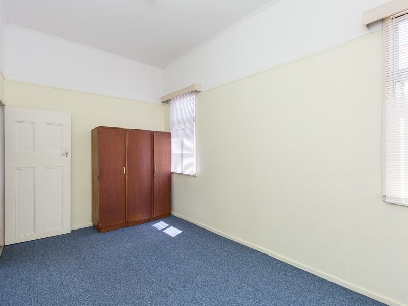 43 Burlington Street, East Brisbane QLD 4169