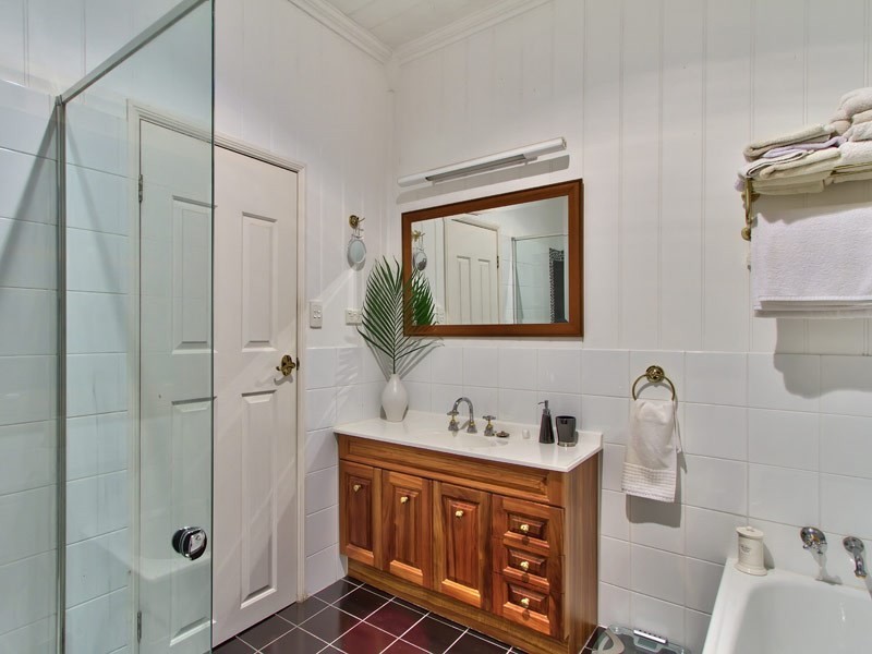 18 Apollo Road, Bulimba QLD 4171