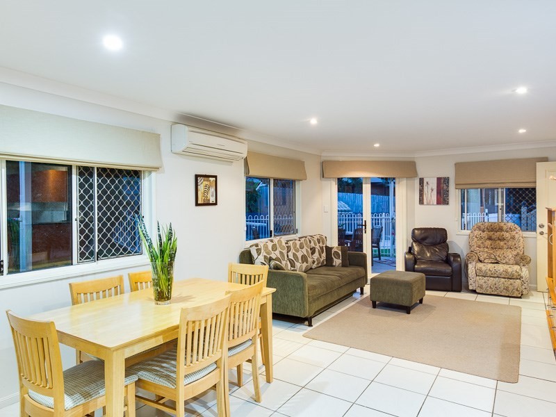 74 Oakwood Road, Warner QLD 4500