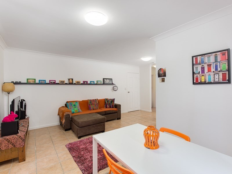 2/19 Malcolm Street, Hawthorne QLD 4171