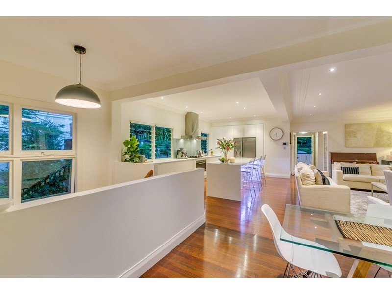 22 Beresford Terrace, Coorparoo QLD 4151