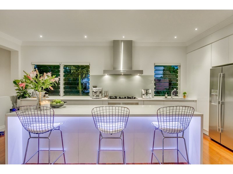 22 Beresford Terrace, Coorparoo QLD 4151