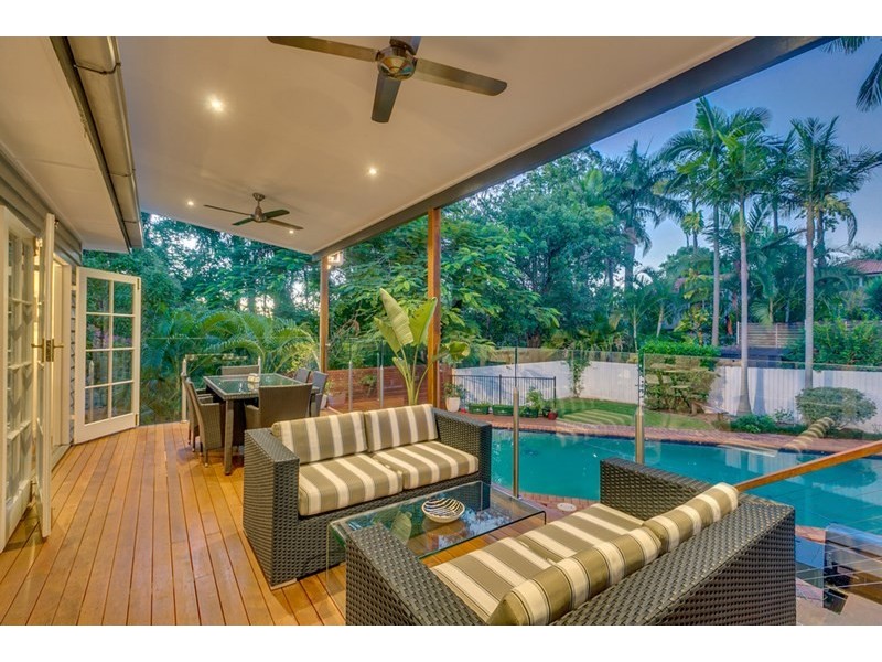 22 Beresford Terrace, Coorparoo QLD 4151