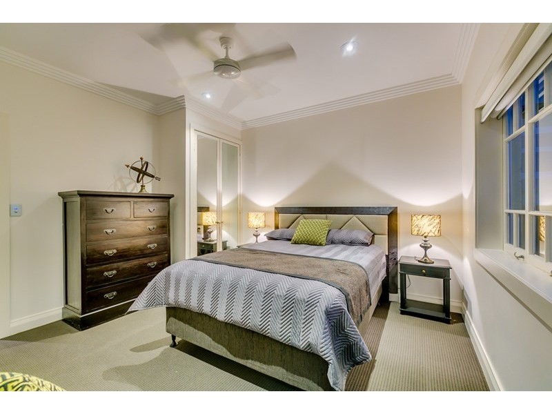 22 Beresford Terrace, Coorparoo QLD 4151