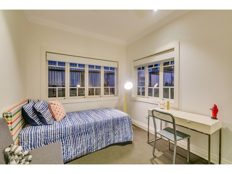 22 Beresford Terrace, Coorparoo QLD 4151